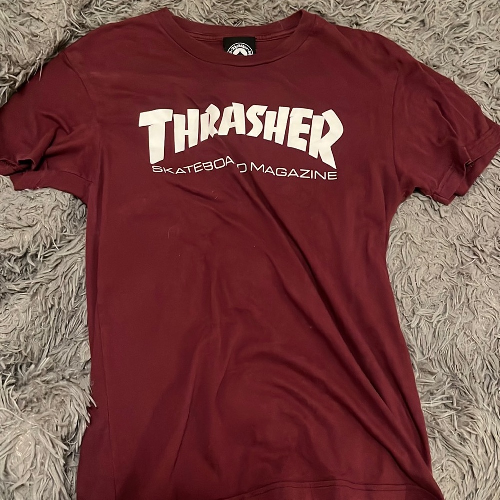 TRASHER t shirt
